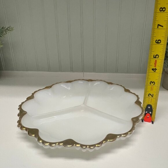 VINTAGE Anchor Hocking Milk Glass & Gold Trimmed Divided Serving Dish/Platter - Picture 11 of 11